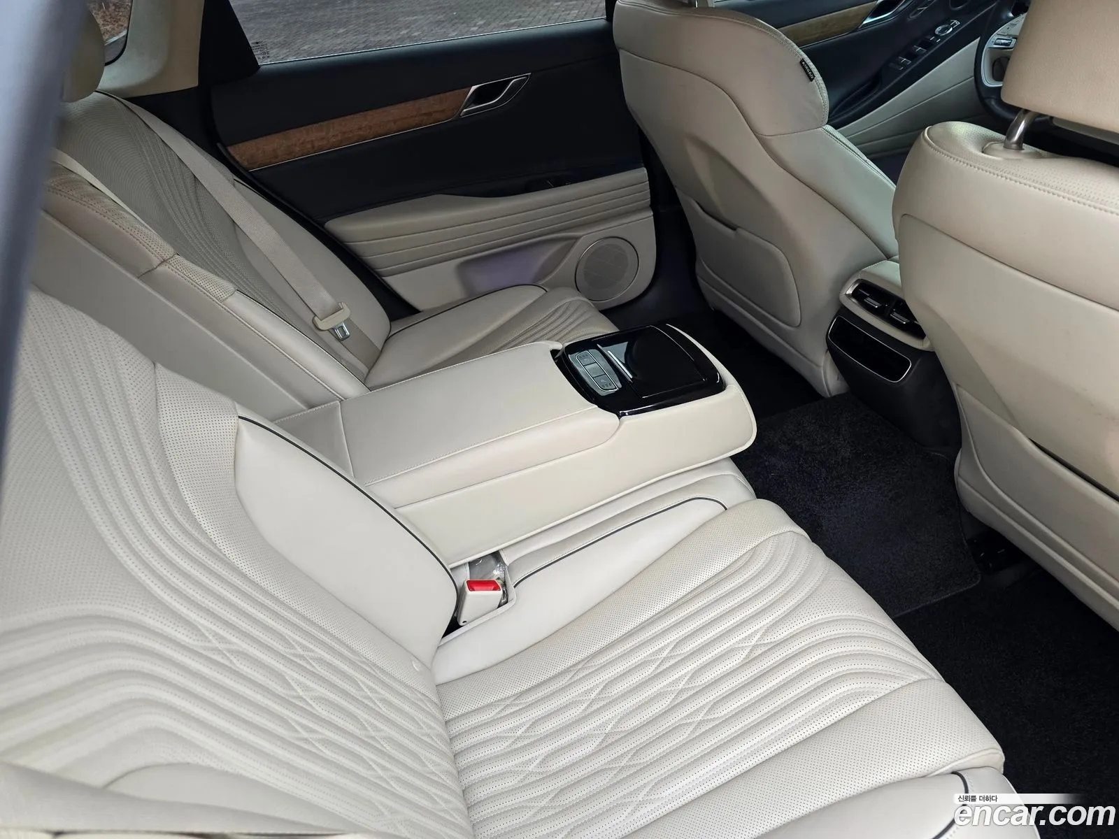 Genesis G80 2020 — 2