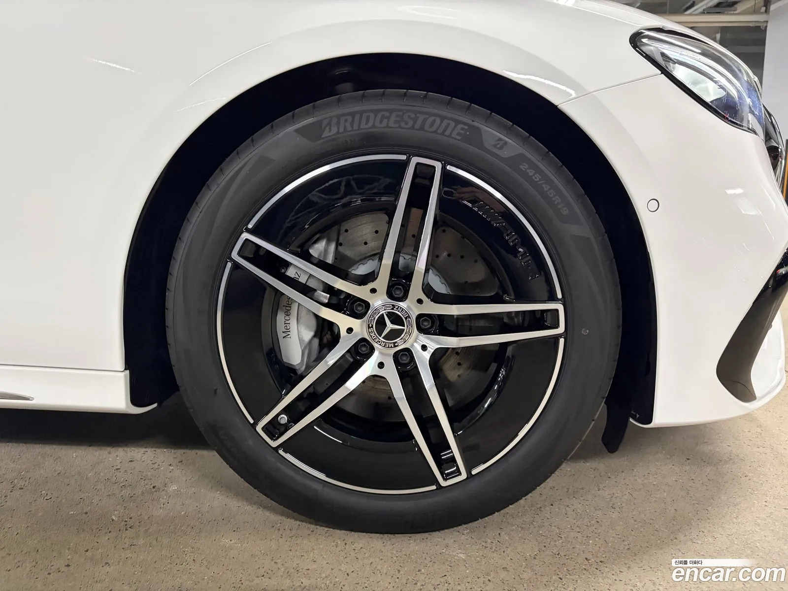 Mercedes-Benz E-Class W214 2025 — 3