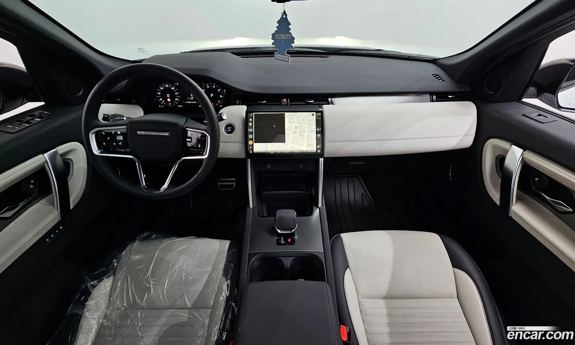 Land Rover Discovery Sport 2024 — 17