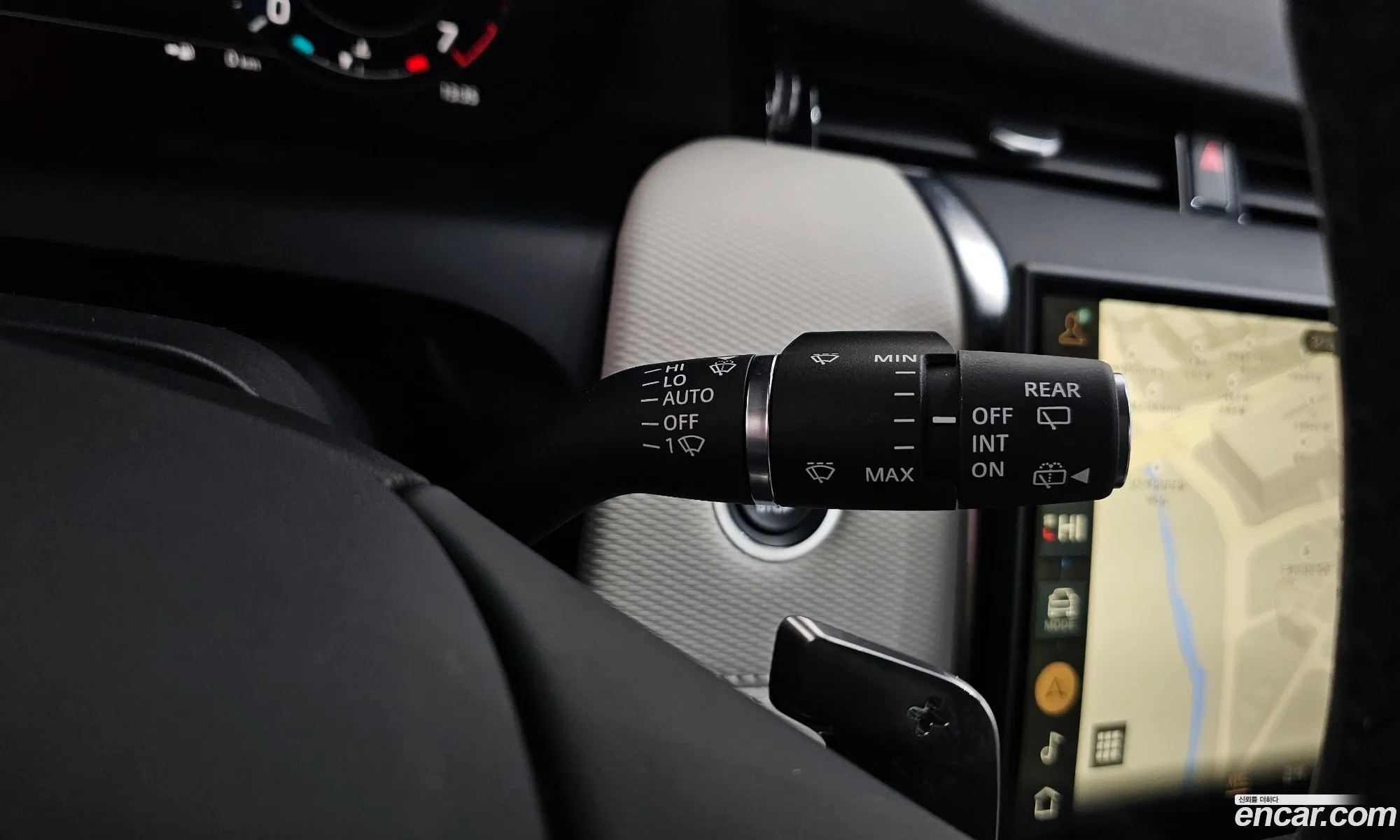 Land Rover Discovery Sport 2024 — 20