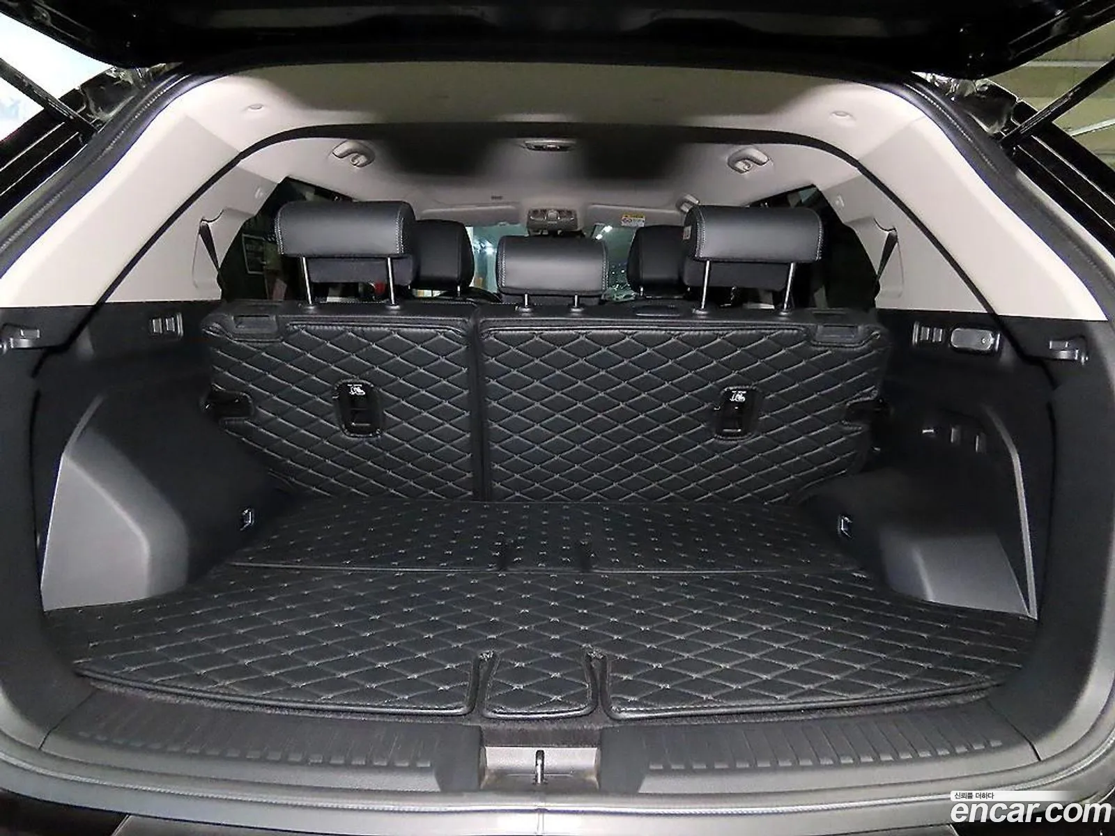 KG Mobility (SsangYong) Beautiful Korando 2024 — 16