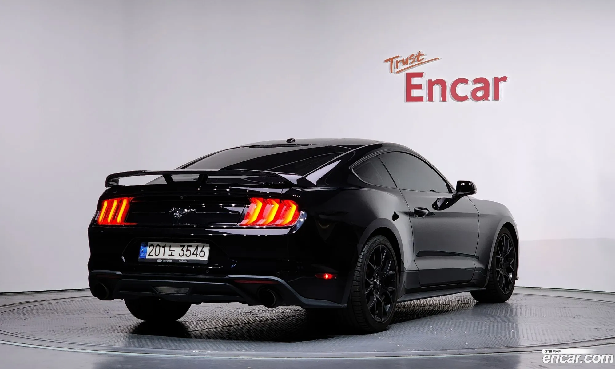 Ford Mustang 2018 1FA6P8TH2J5141152 — 7