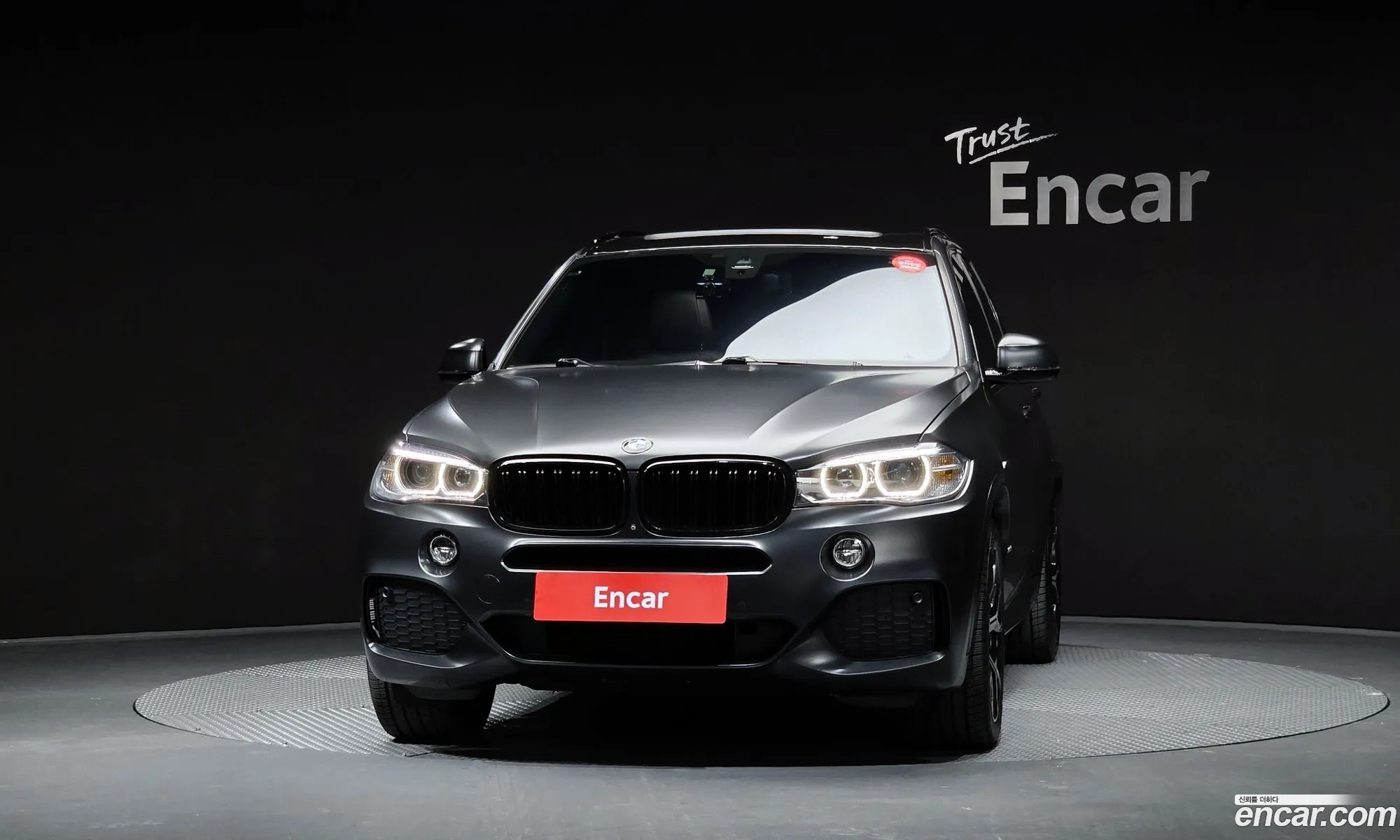 BMW X5 2018 — 16