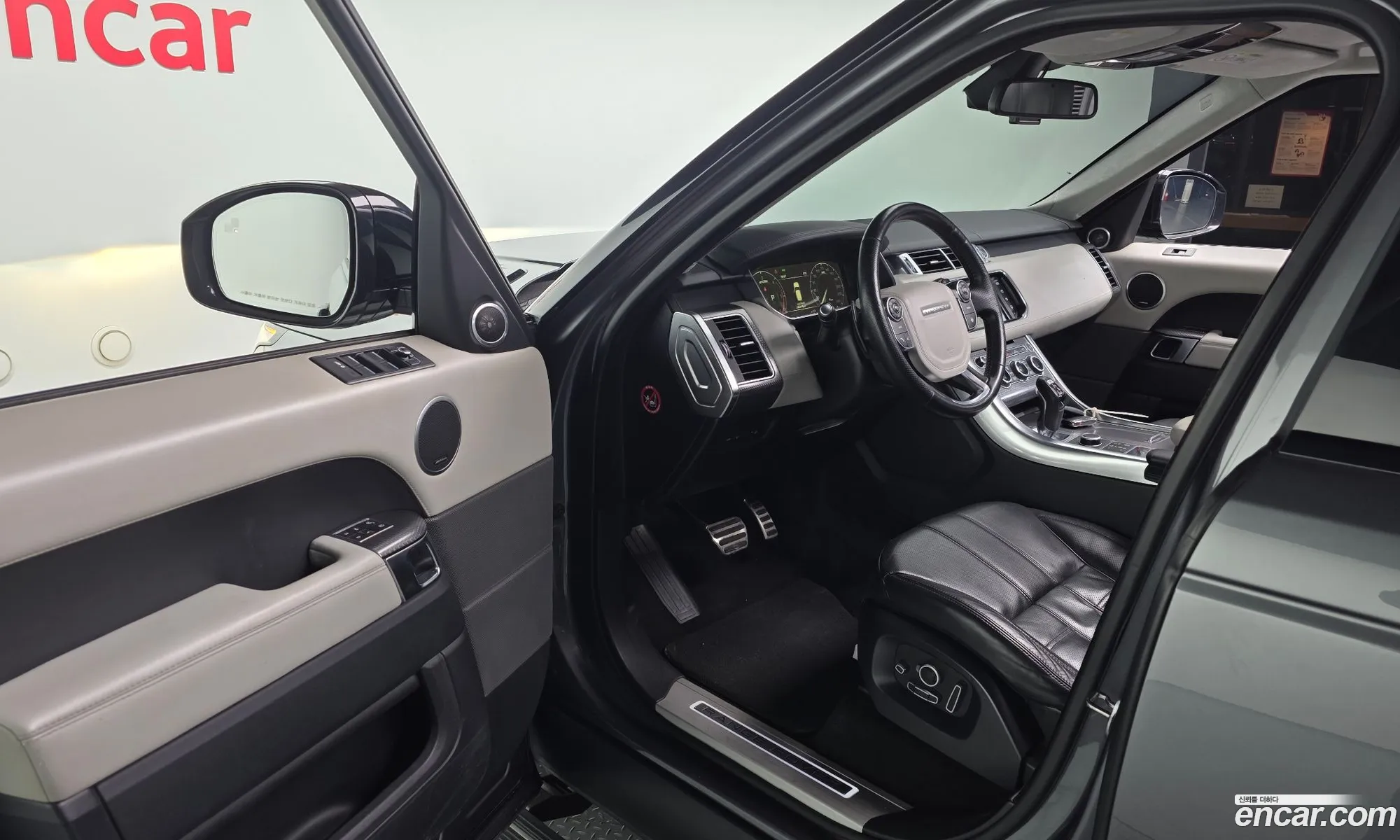 Land Rover Range Rover Sport 2016 — 12