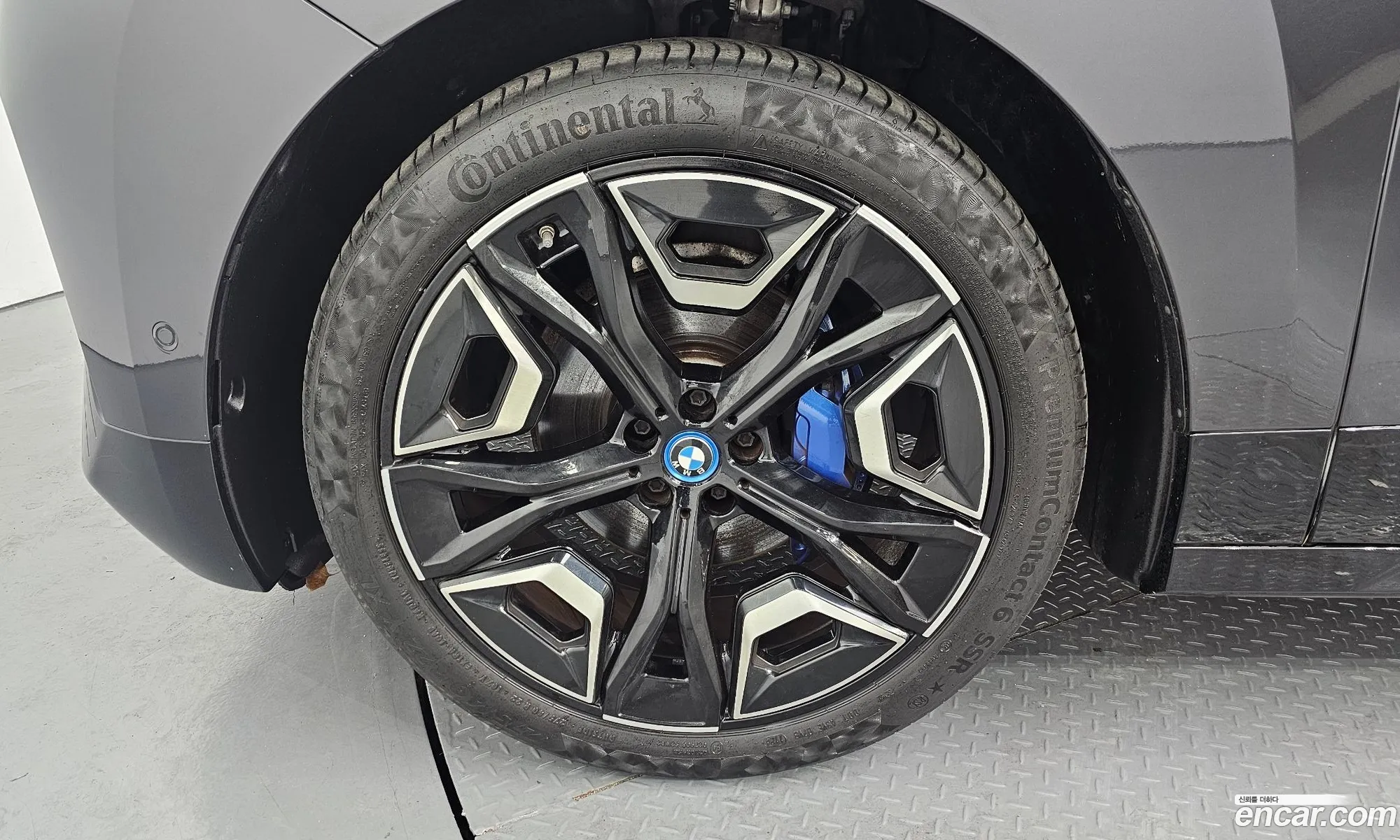 BMW iX 2021 WBY11CF01NCH95271 — 5