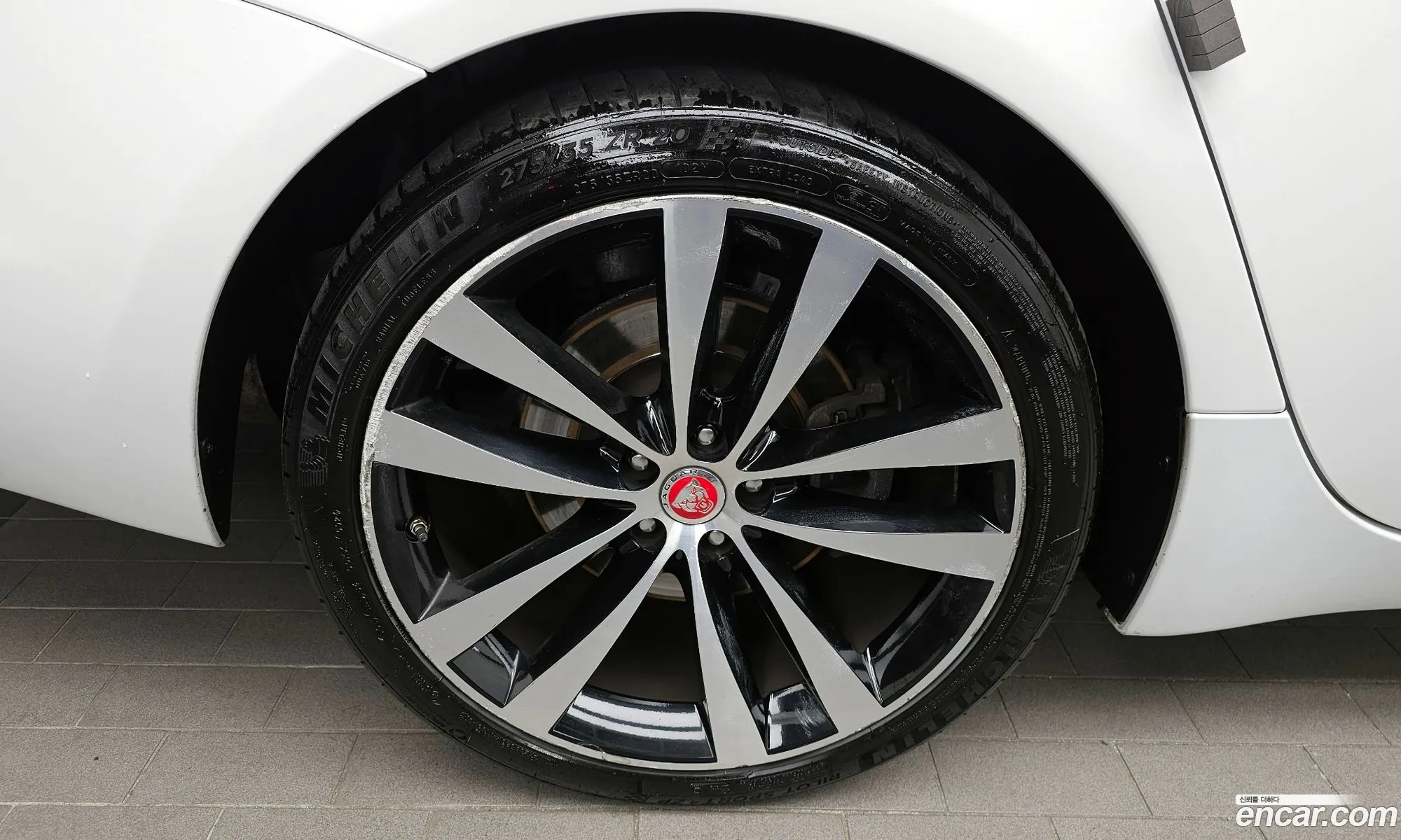 Jaguar XJ 2019 — 6