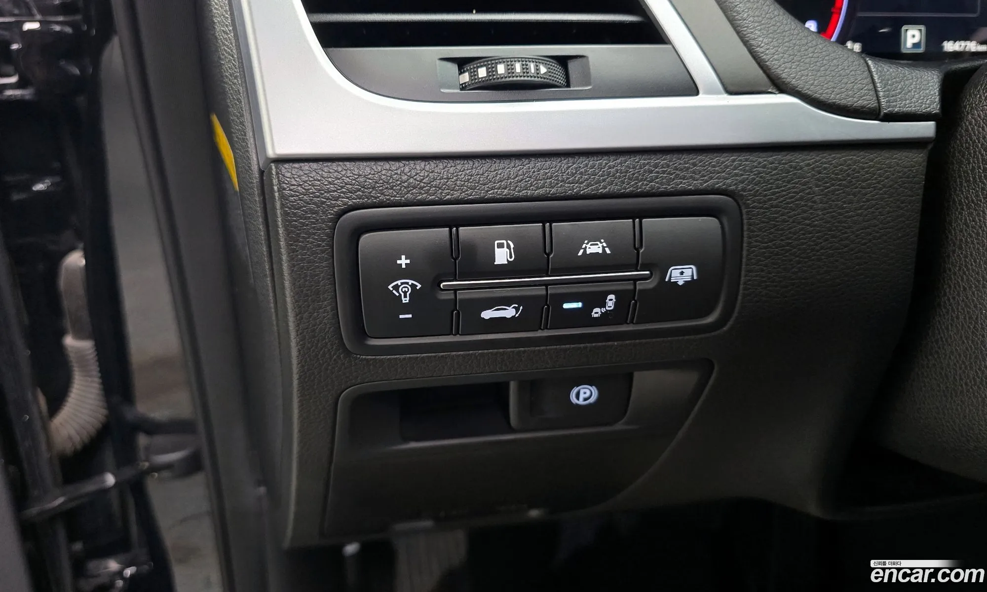 Hyundai Genesis DH 2014 — 9