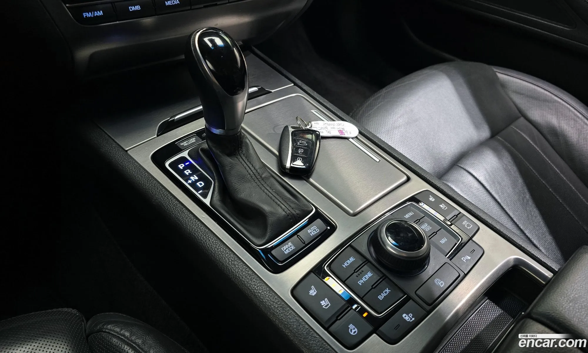 Hyundai Genesis DH 2014 — 13