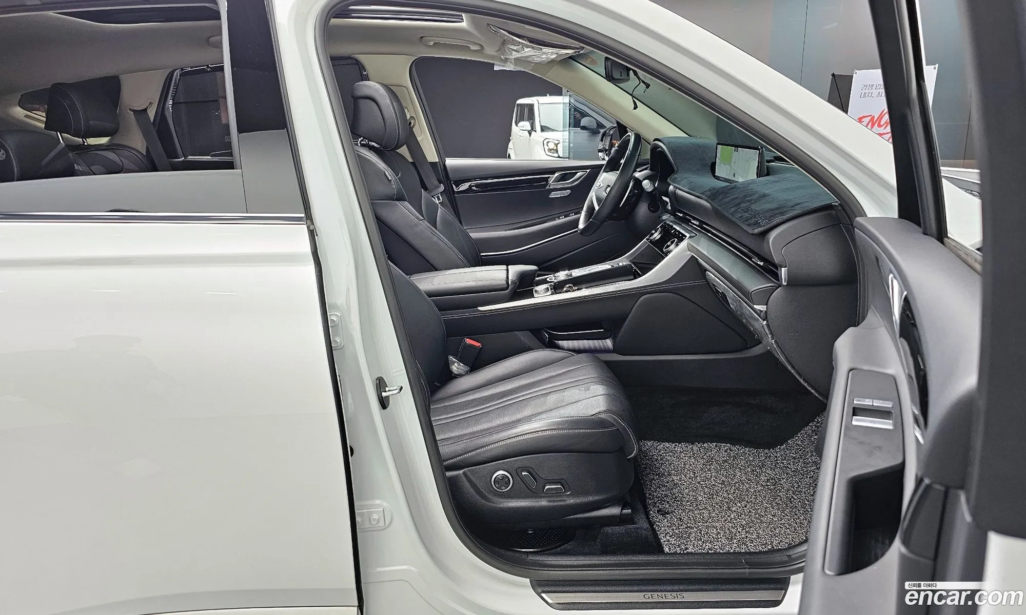 Genesis GV80 2020 — 14