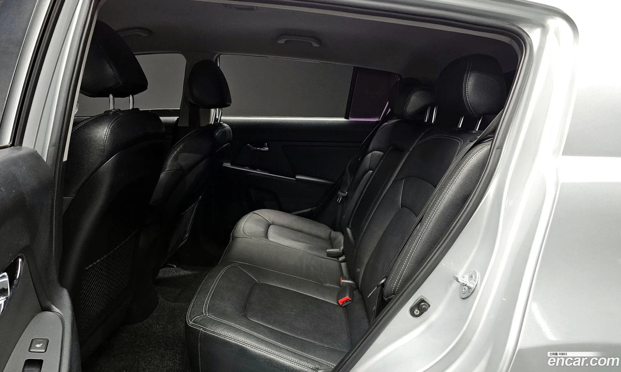 Kia Sportage R 2011 — 16