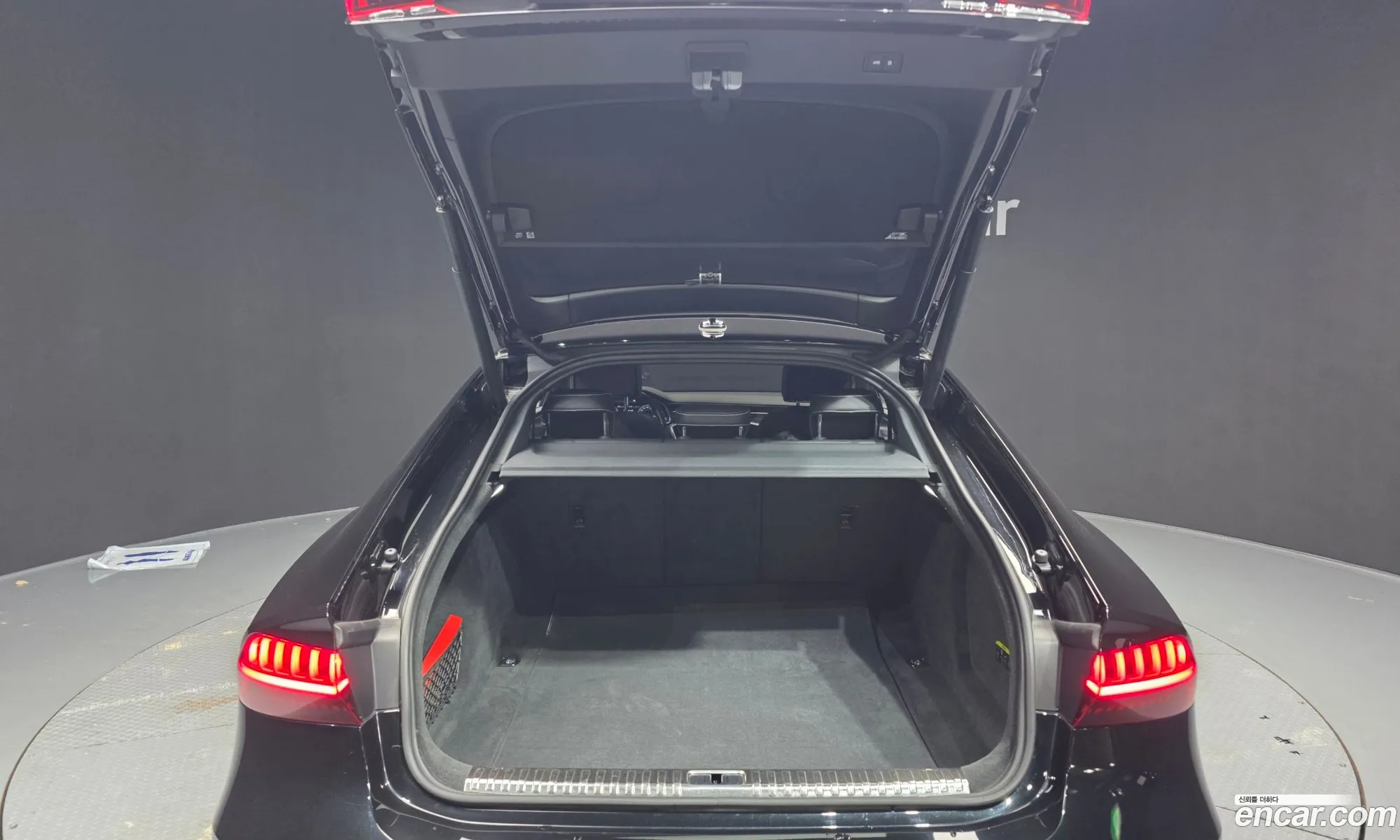Audi A7 2020 WAUZZZF27LN077253 — 12