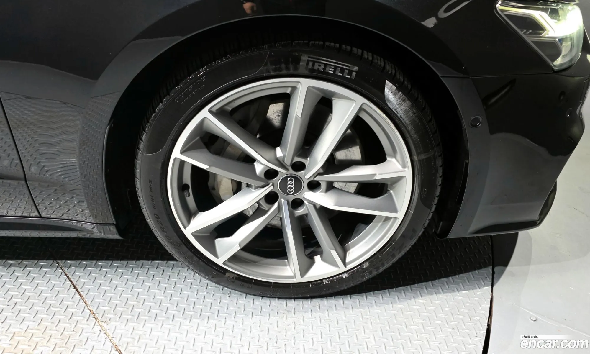 Audi A7 2020 WAUZZZF27LN077253 — 20