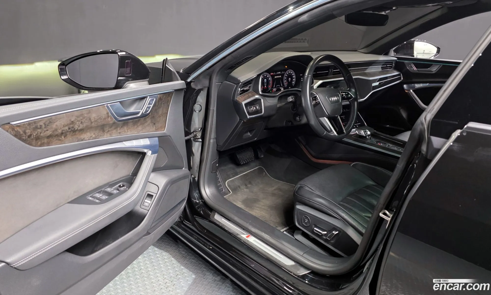 Audi A7 2020 WAUZZZF27LN077253 — 15