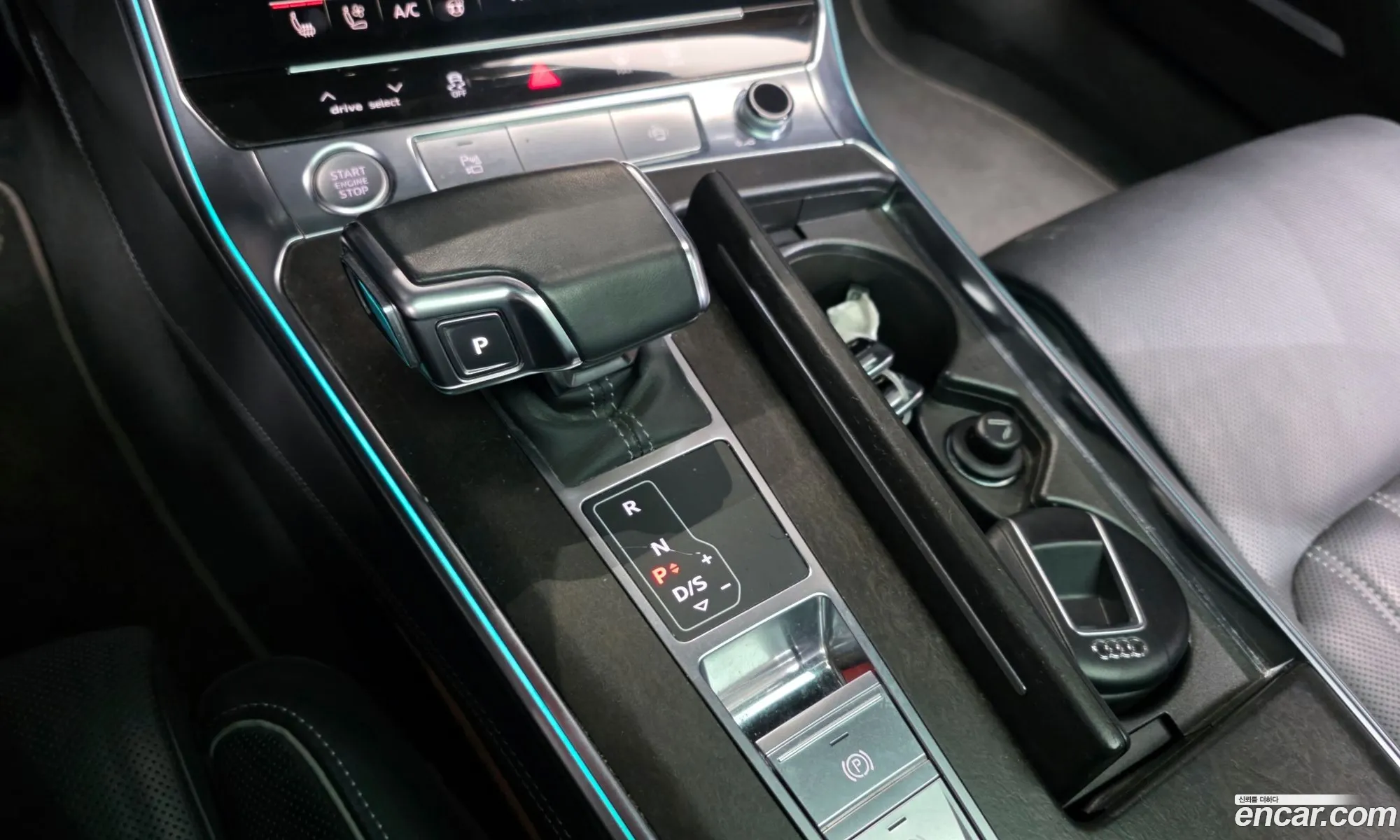 Audi A7 2020 WAUZZZF27LN077253 — 7