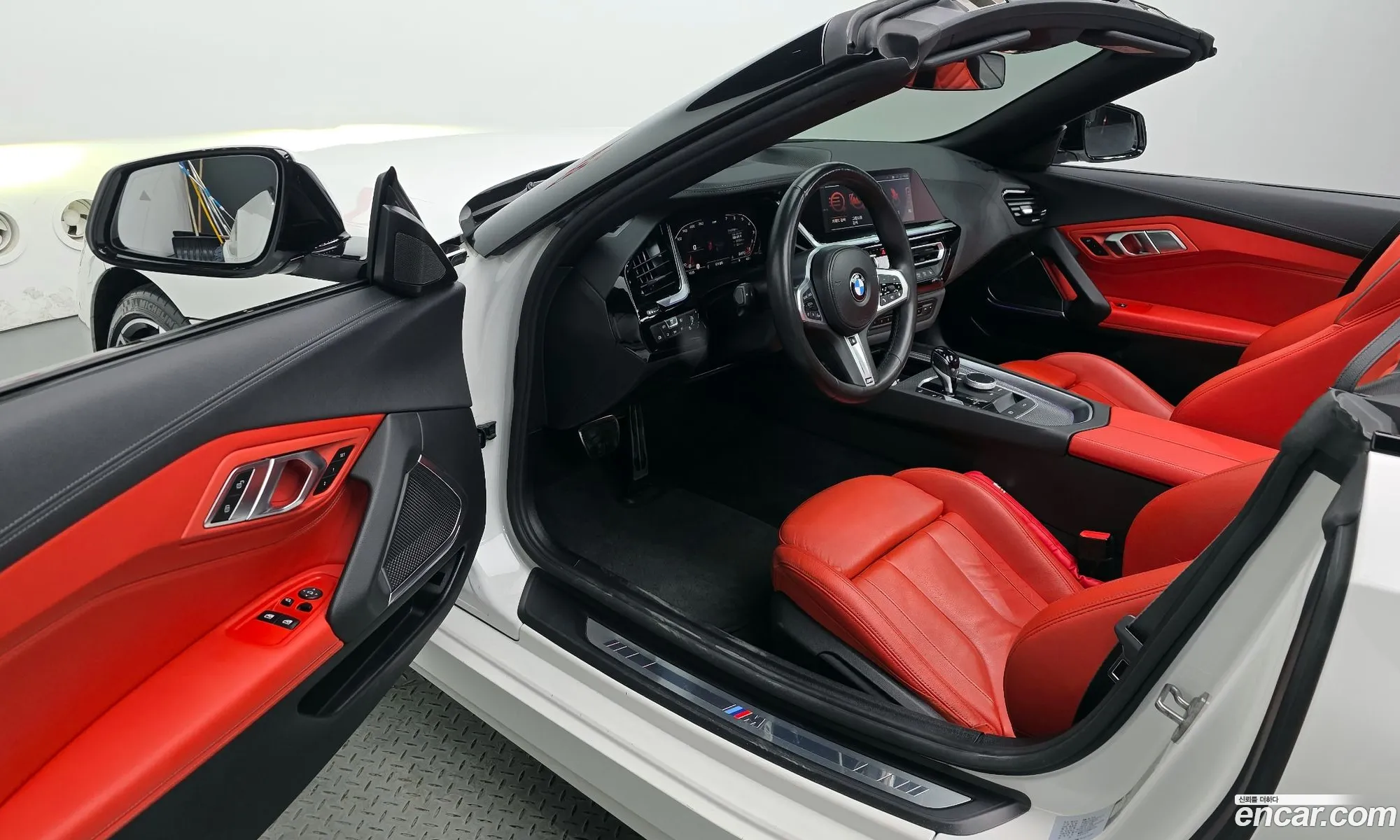 BMW Z4 2022 WBAHF7100NWX47835 — 10