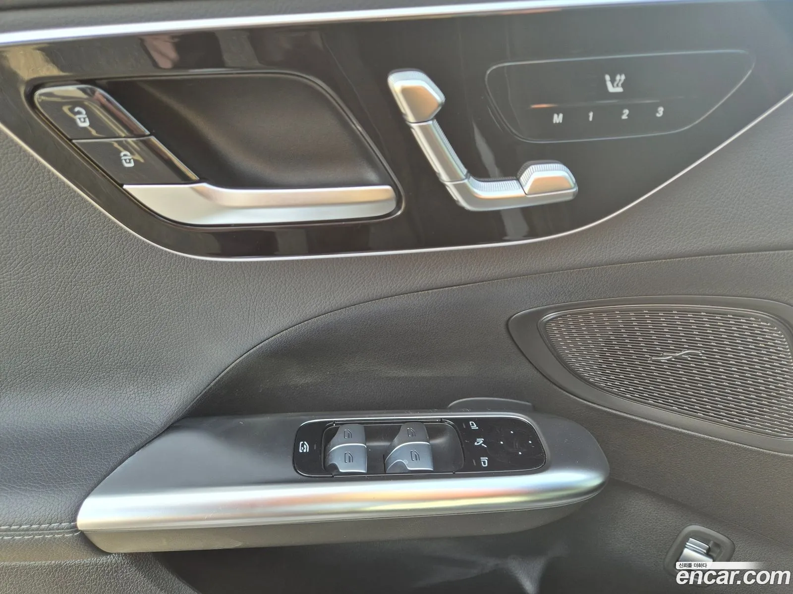 Mercedes-Benz C-Class W206 2022 — 18