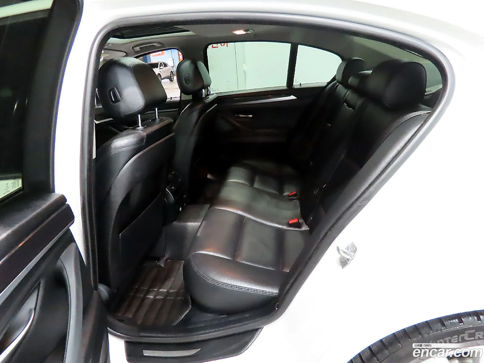 BMW 5 Series 2014 — 17