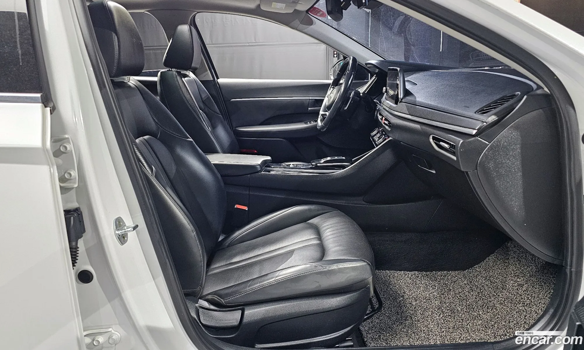 Hyundai Sonata 2019 KMHL141EBLA034394 — 2
