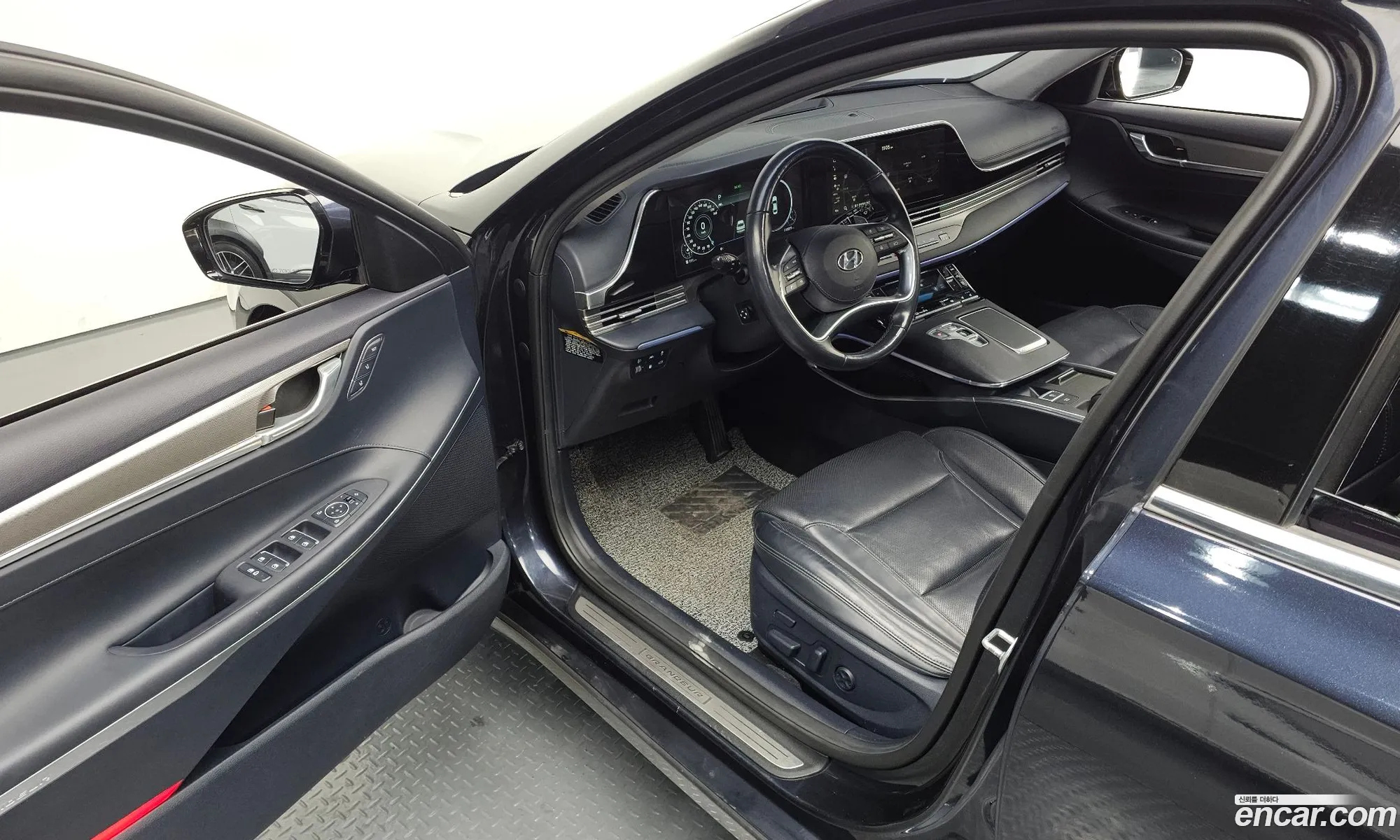 Hyundai Grandeur IG 2019 — 6