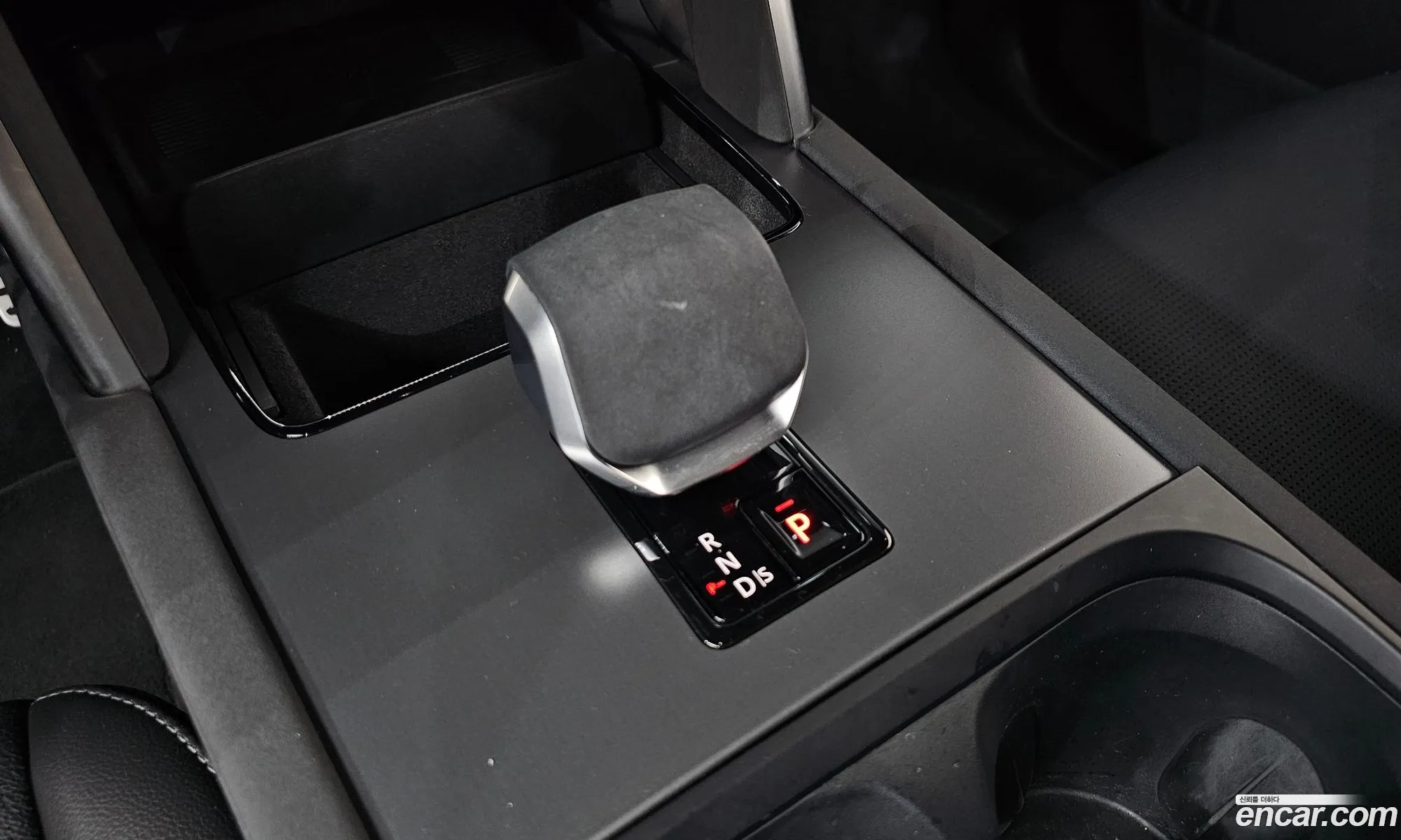 Land Rover Discovery Sport 2024 — 3