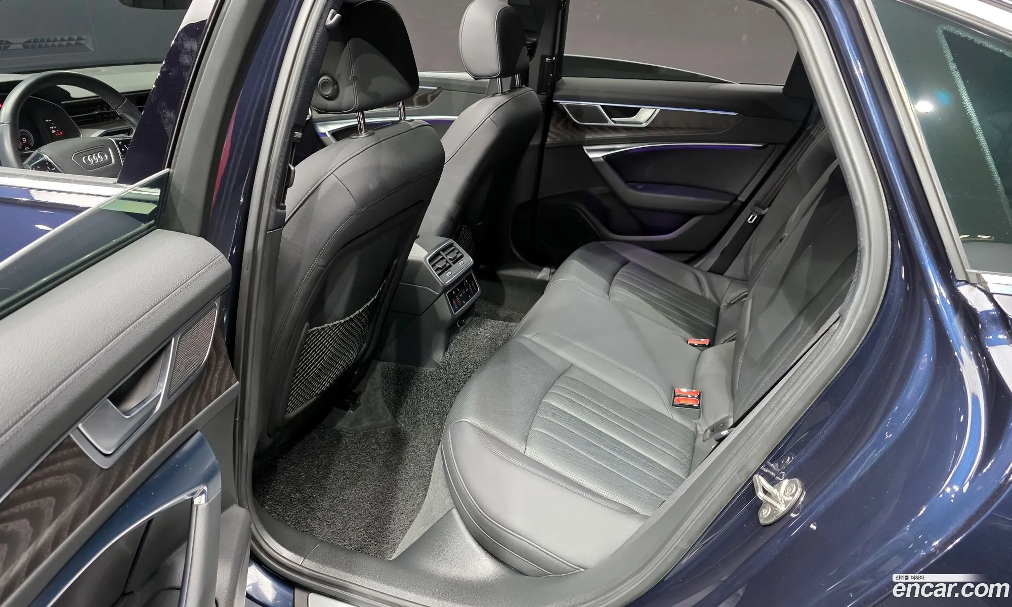 Audi A6 2019 WAUZZZF2XLN008993 — 6