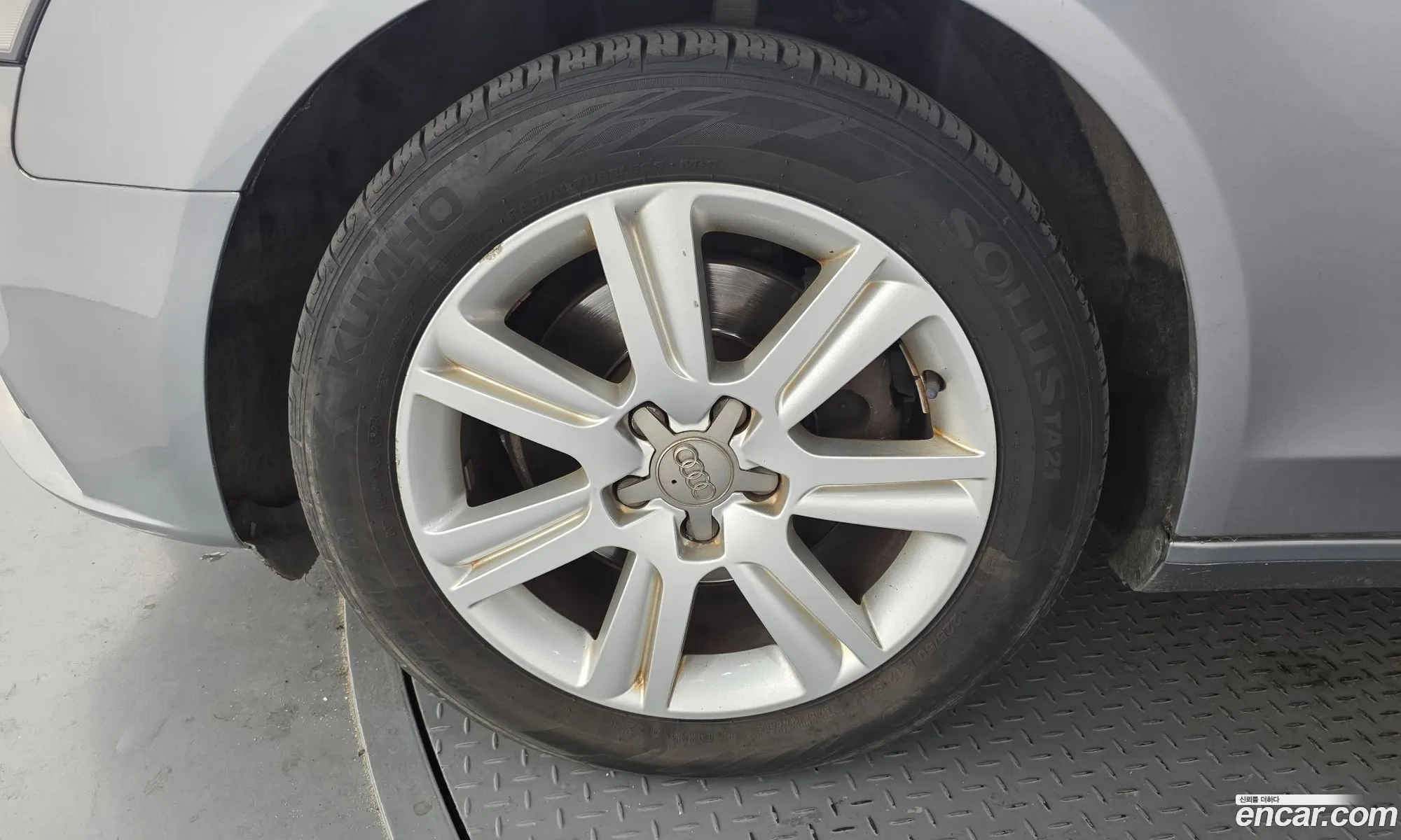 Audi A4 2011 WAUZZZ8KXBN023294 — 19