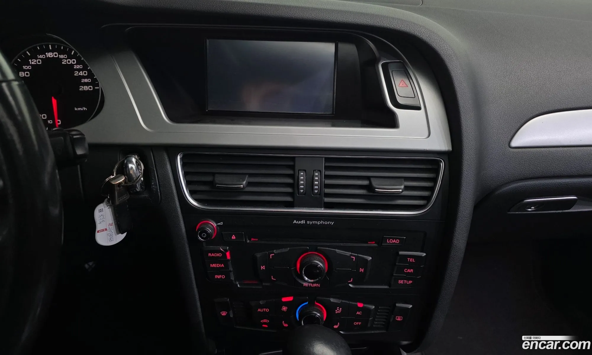 Audi A4 2011 WAUZZZ8KXBN023294 — 4