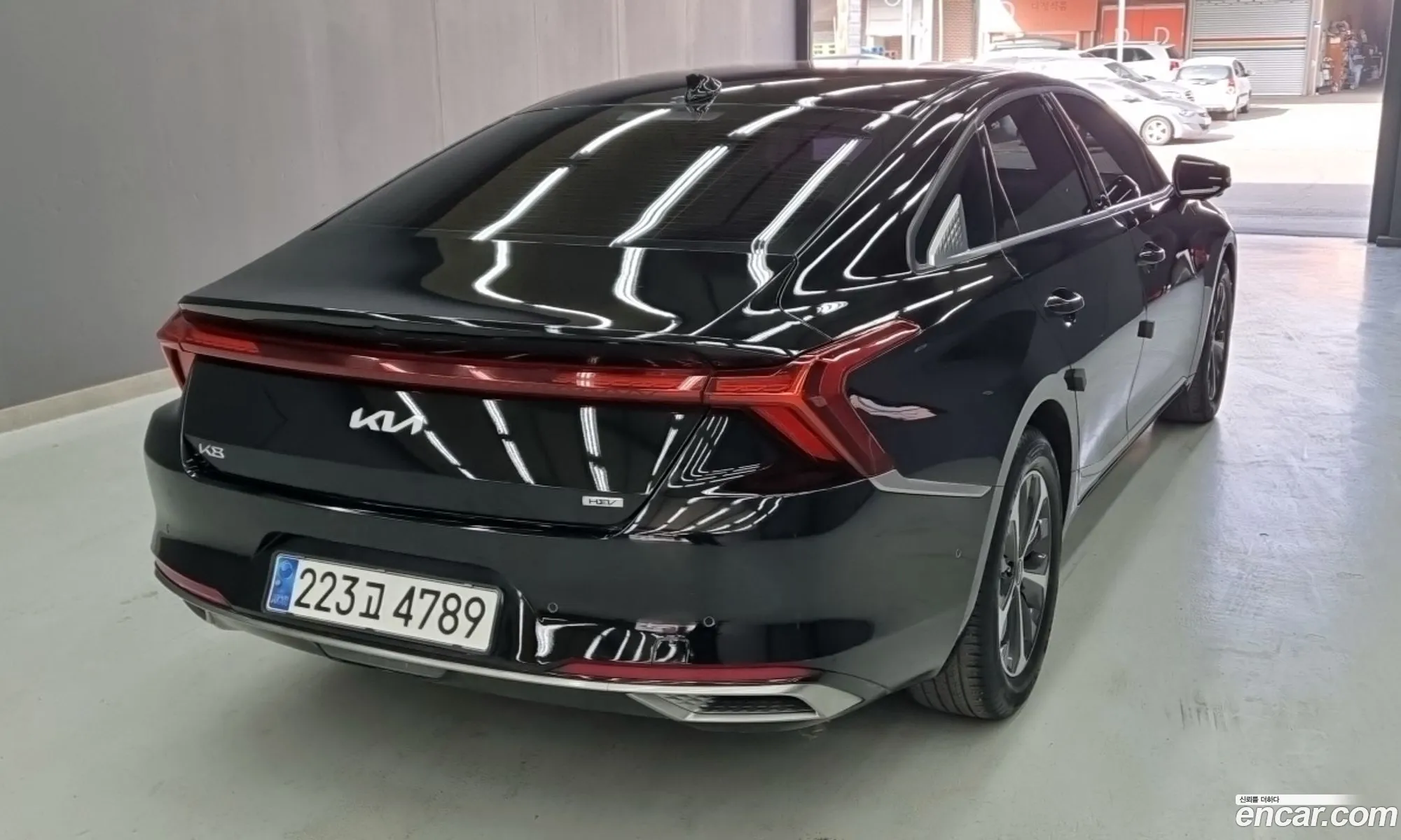 Kia K8 Hybrid 2022 — 10