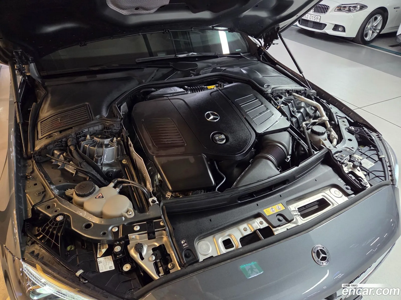 Mercedes-Benz C-Class W206 2022 — 14