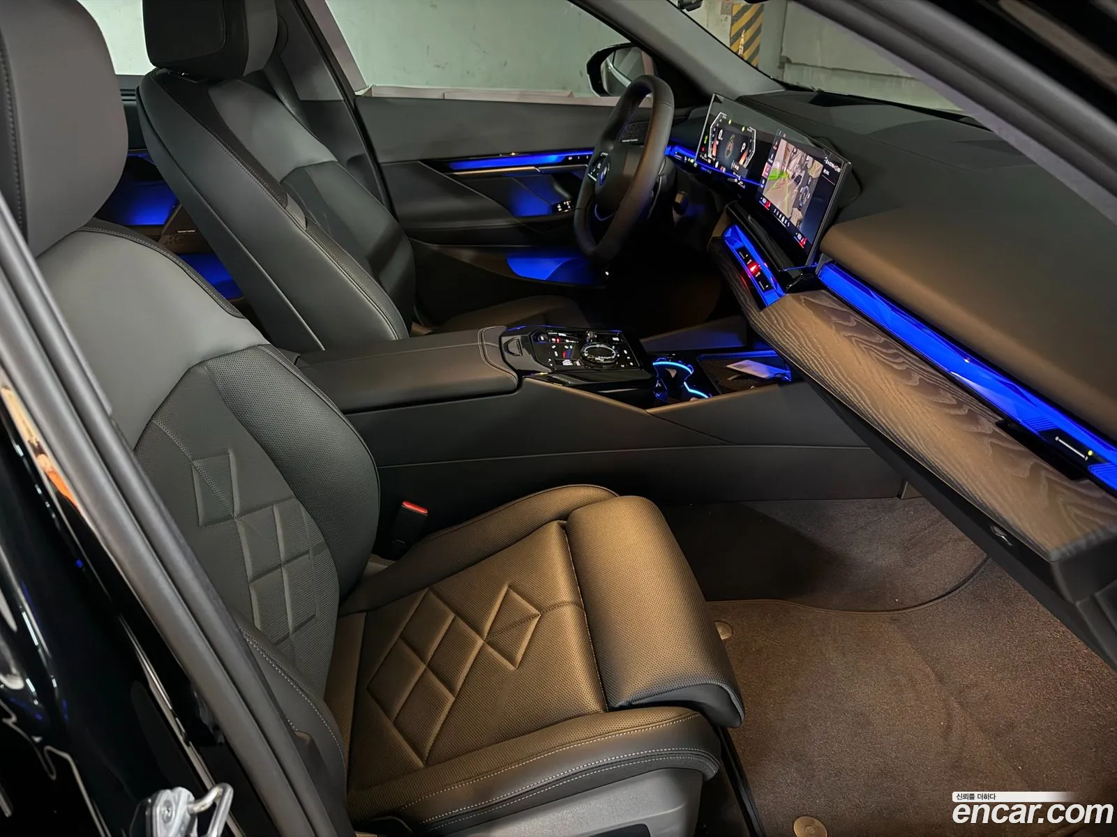 BMW 5 Series 2025 — 7