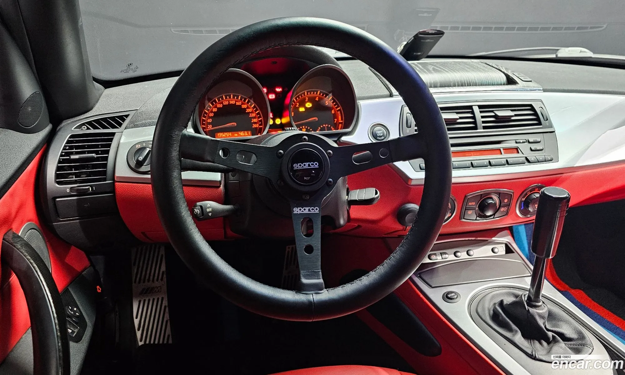 BMW Z4 2004 WBABT51044LS63332 — 3