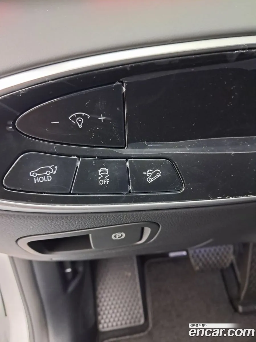 Genesis GV70 2025 — 14