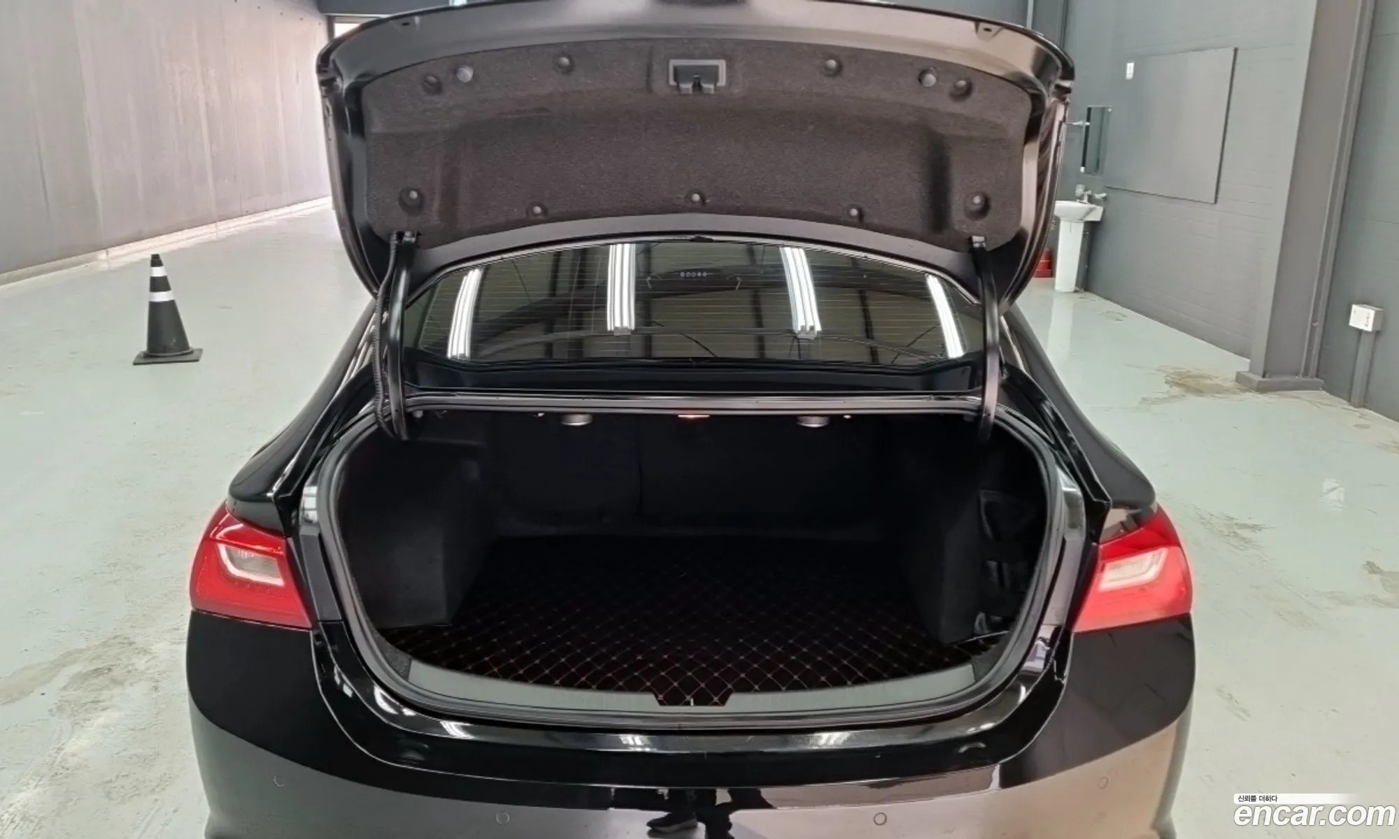 Chevrolet (GM Daewoo) Malibu 2016 — 13