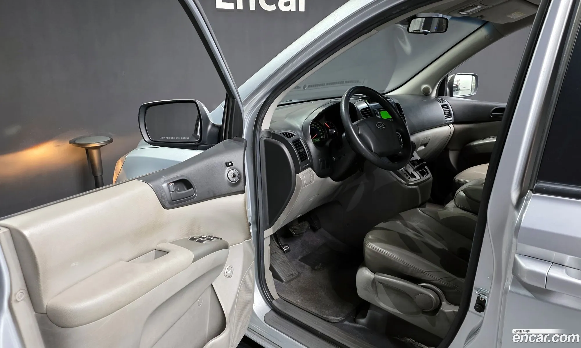 Kia Carnival R 2010 — 8