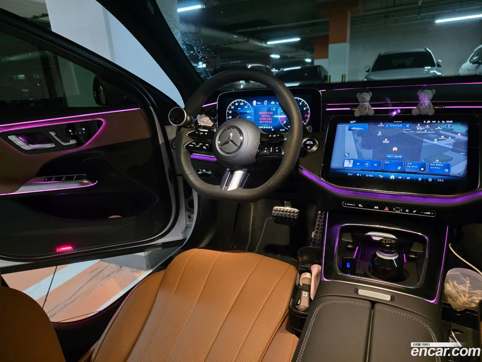 Mercedes-Benz E-Class W214 2025 — 18