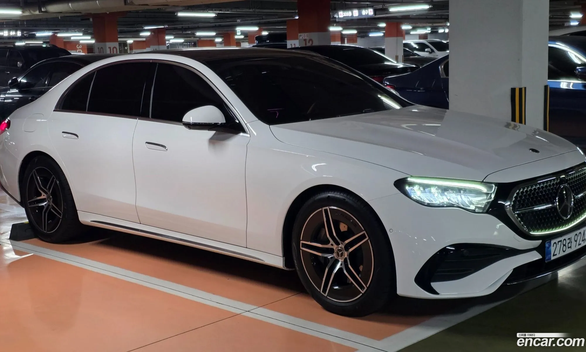 Mercedes-Benz E-Class W214 2025 — 20