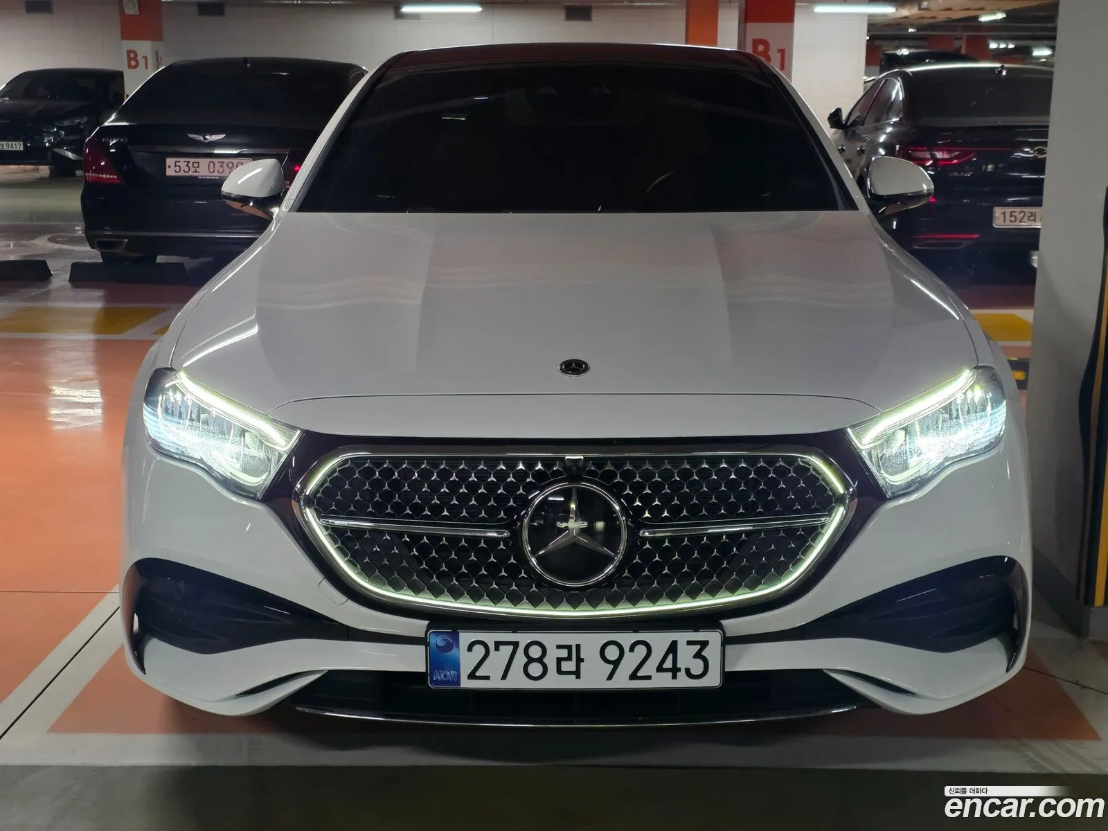 Mercedes-Benz E-Class W214 2025 — 17