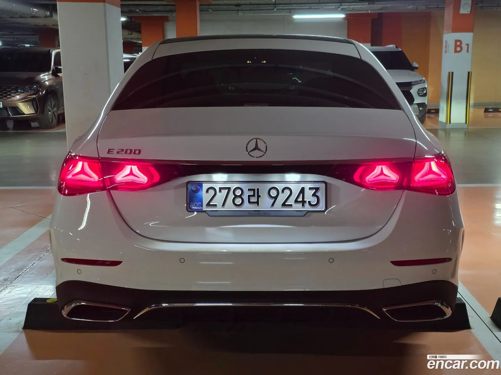 Mercedes-Benz E-Class W214 2025 — 15
