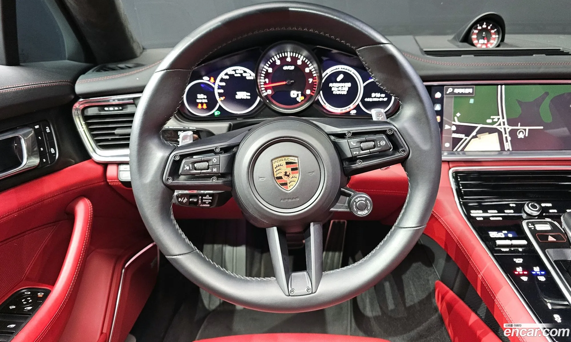 Porsche Panamera 2023 — 13