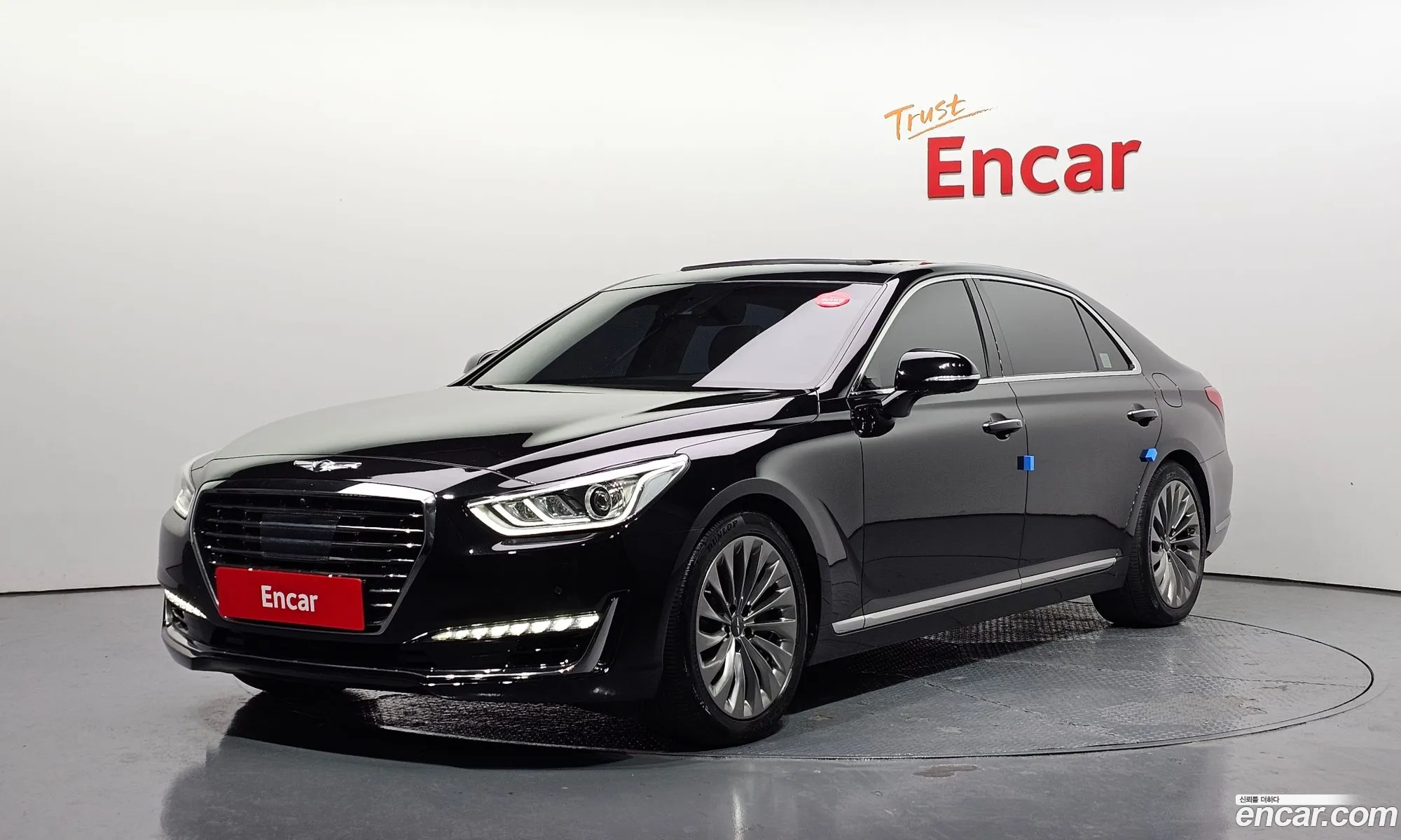 Genesis EQ900 2017 — 20
