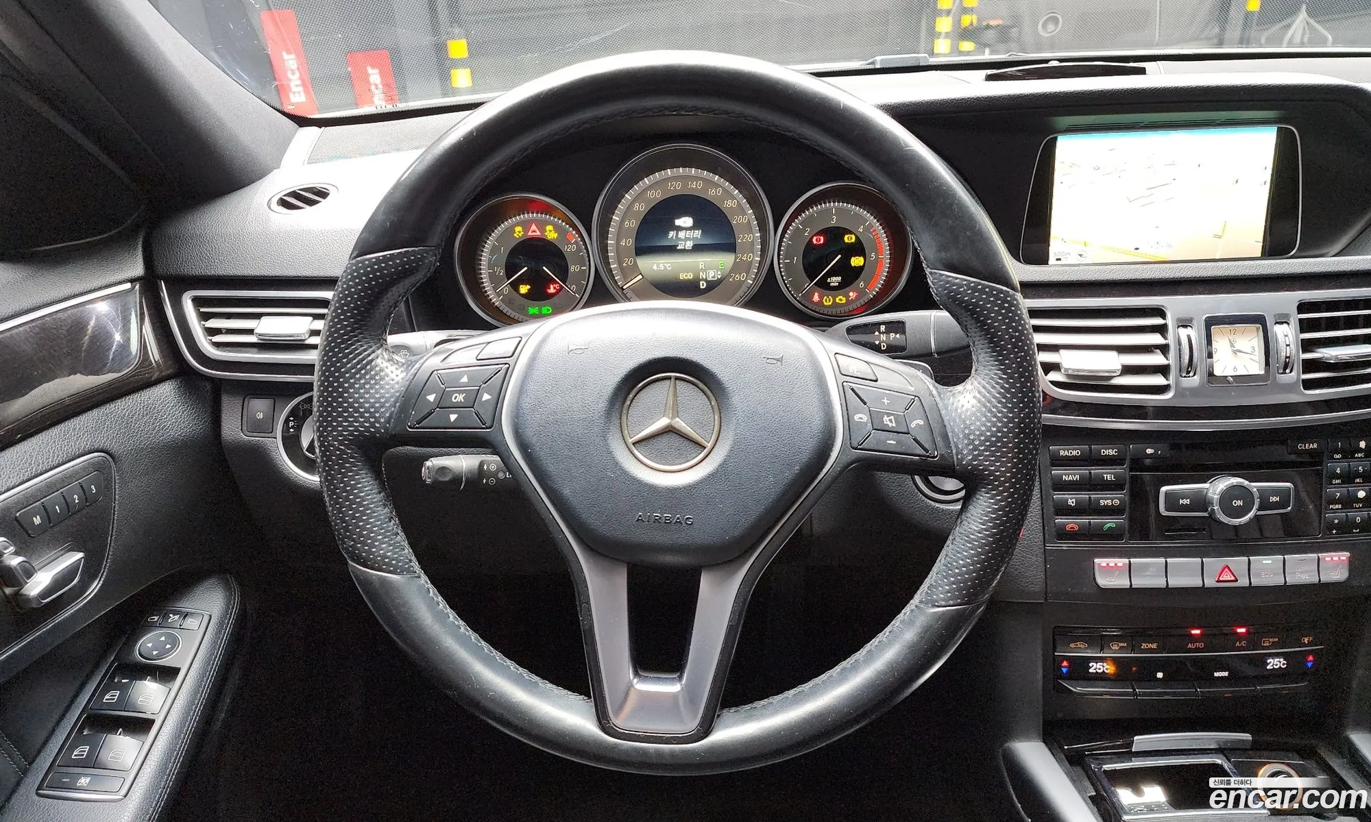 Mercedes-Benz E-Class W212 2014 WDDHF8CB0EB068264 — 3