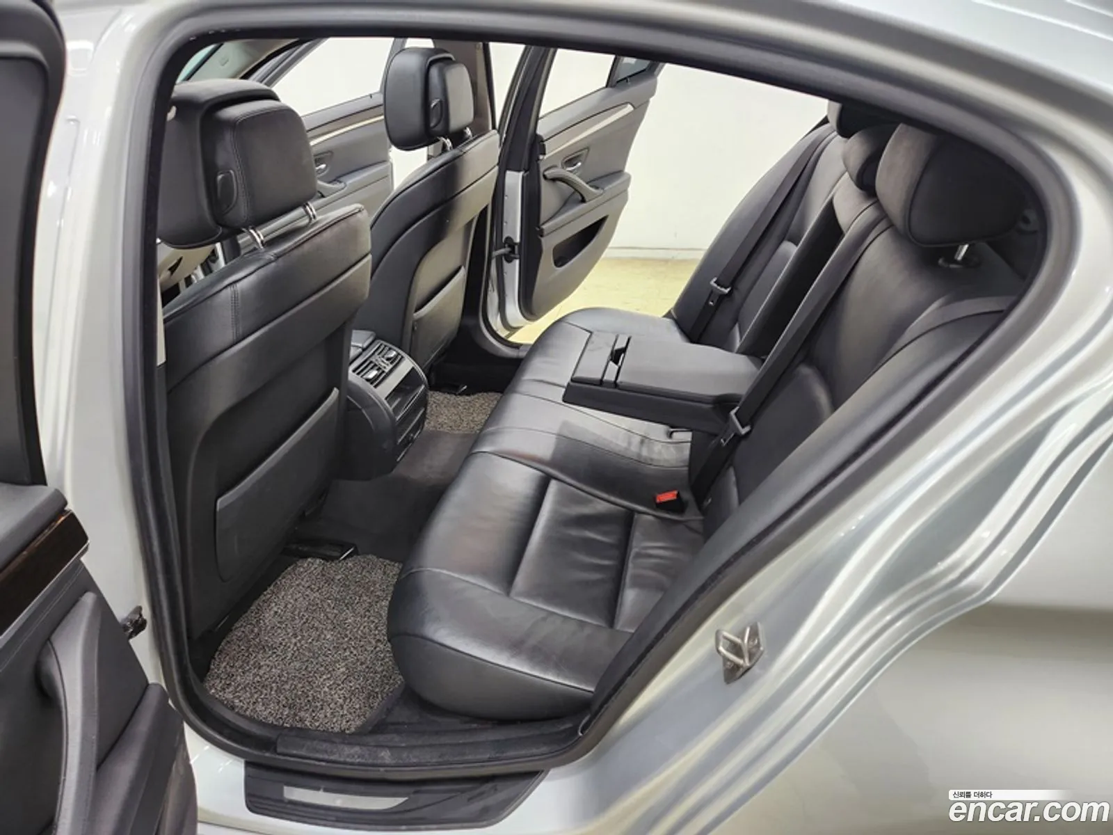 BMW 5 Series 2012 — 2