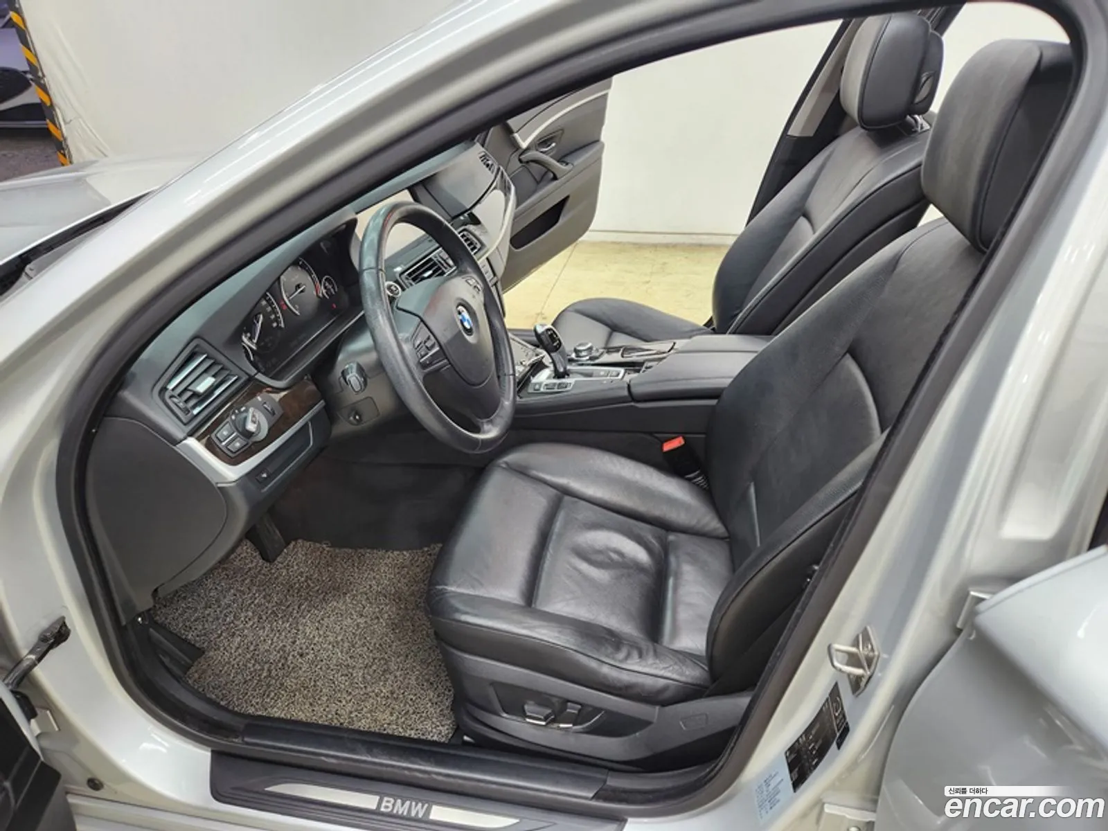 BMW 5 Series 2012 — 12