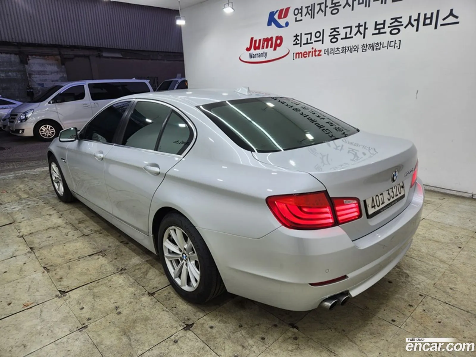 BMW 5 Series 2012 — 15