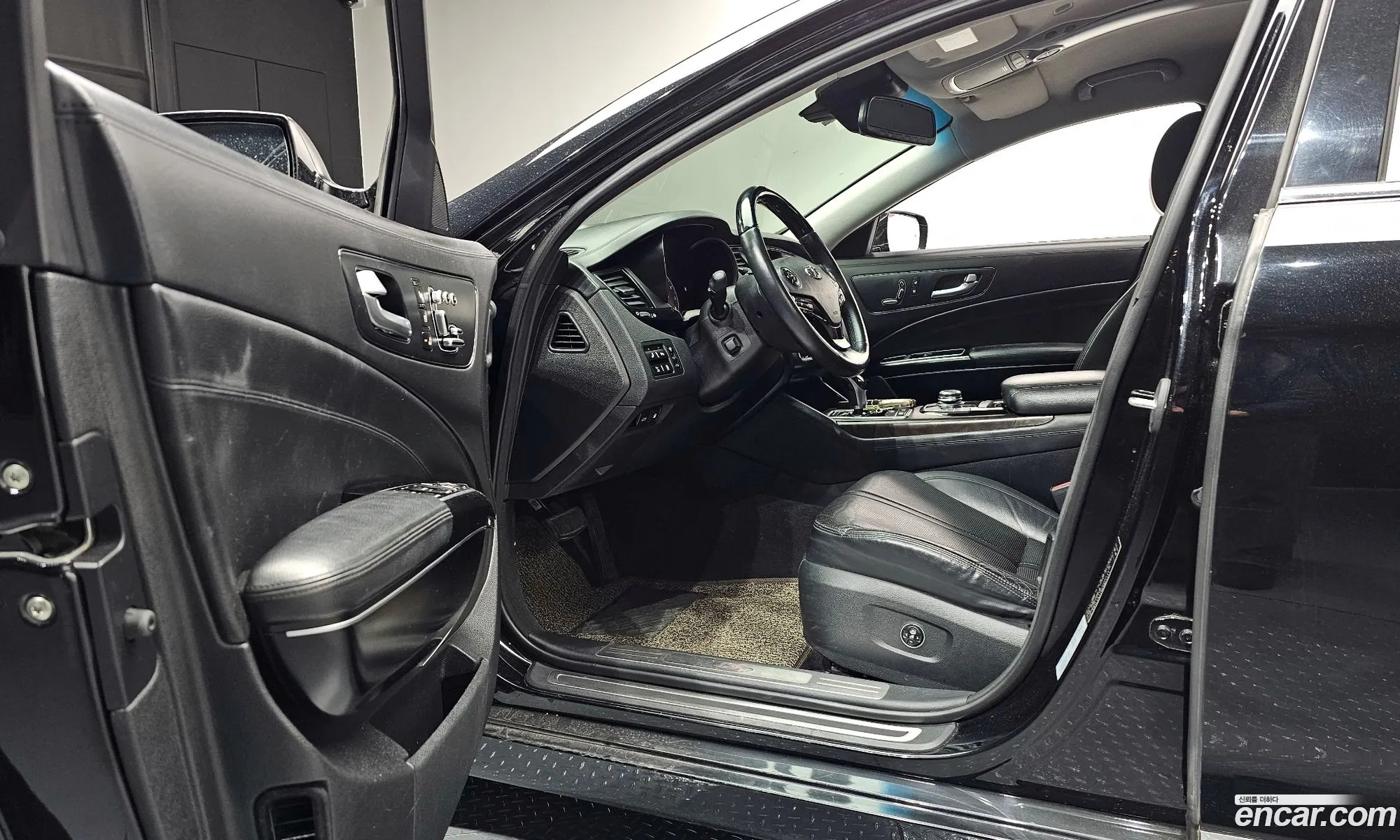 Kia K9 2012 — 3