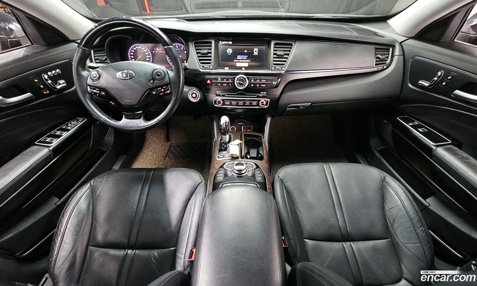 Kia K9 2012 — 11