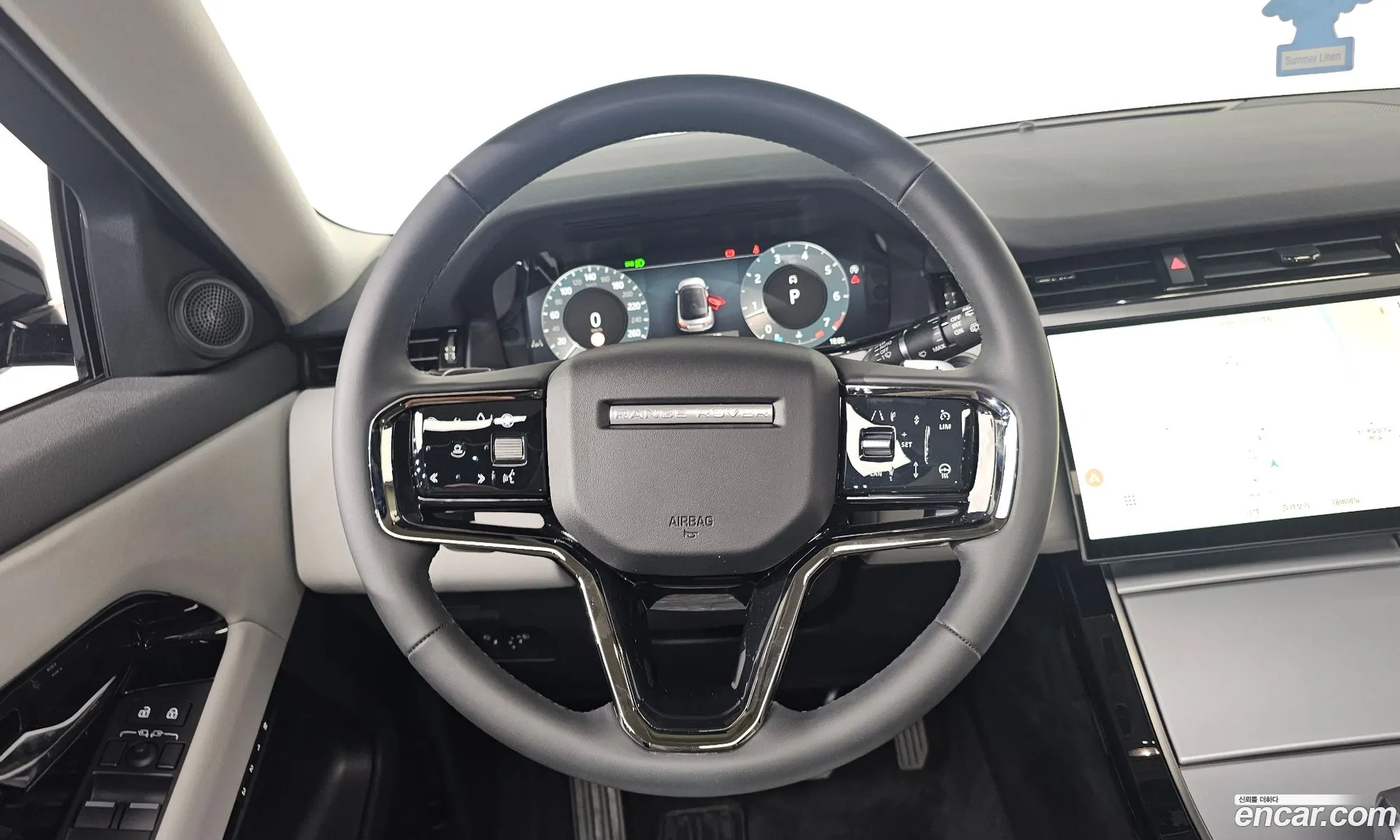 Land Rover Range Rover Evoque 2025 — 11