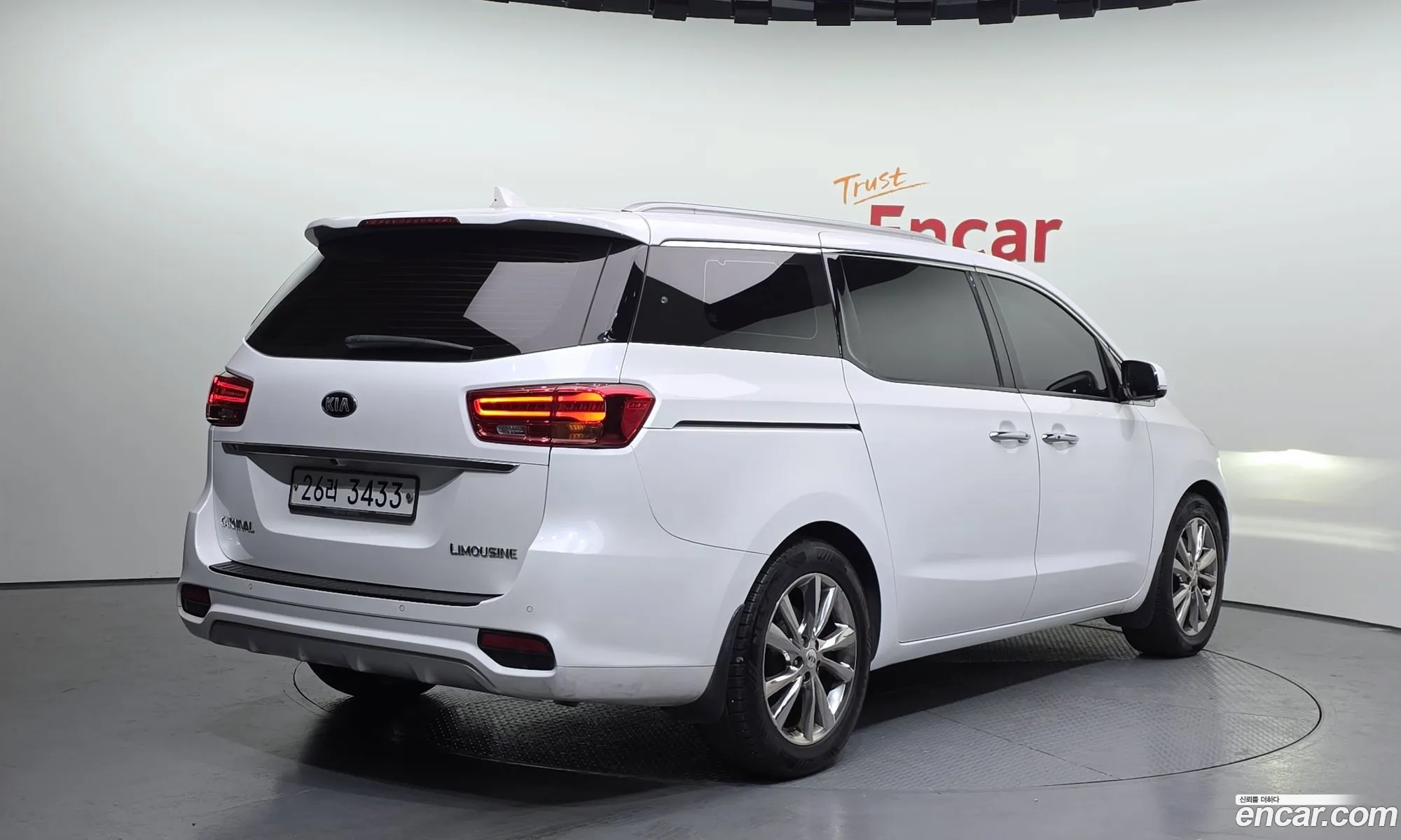 Kia Carnival 2018 — 5