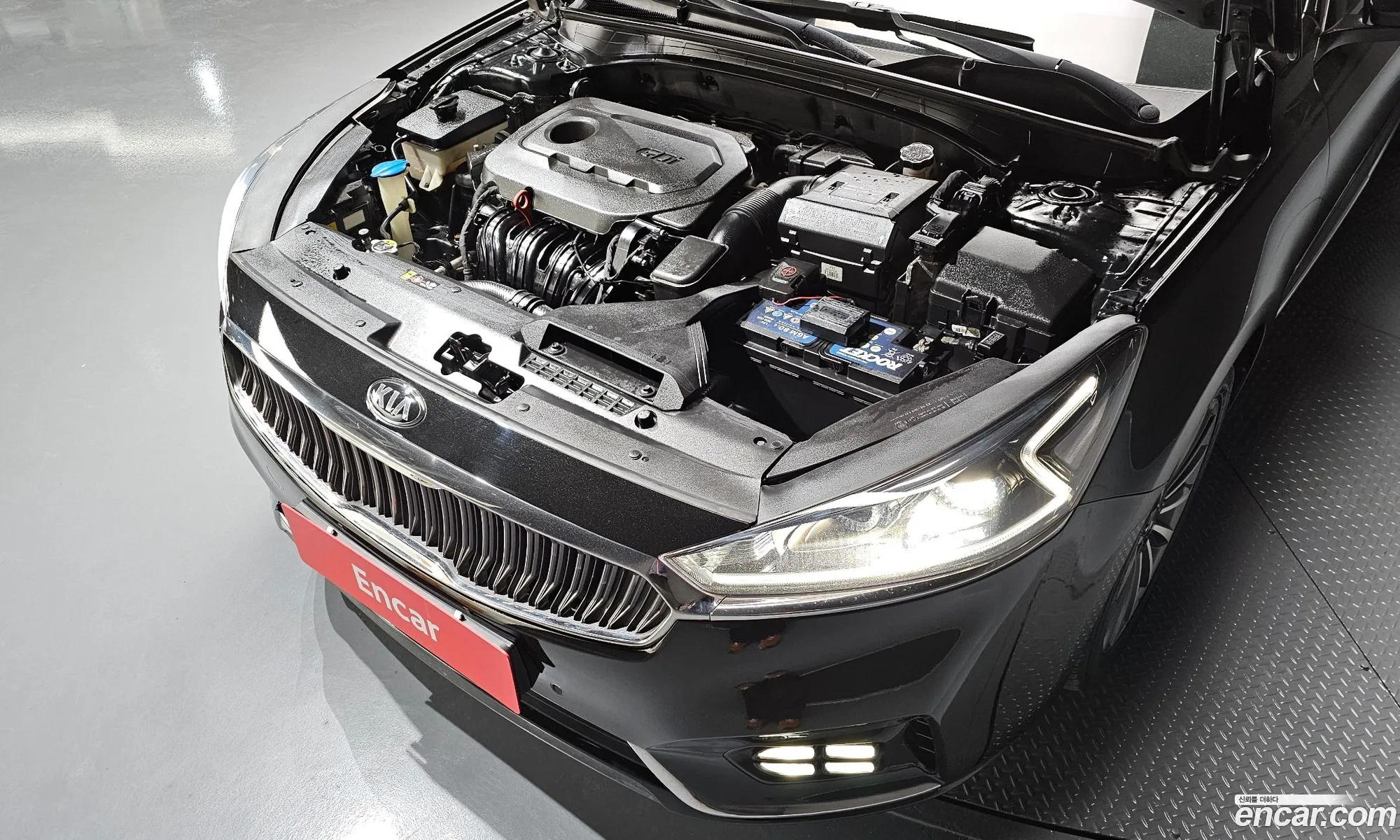 Kia K7 2016 — 19