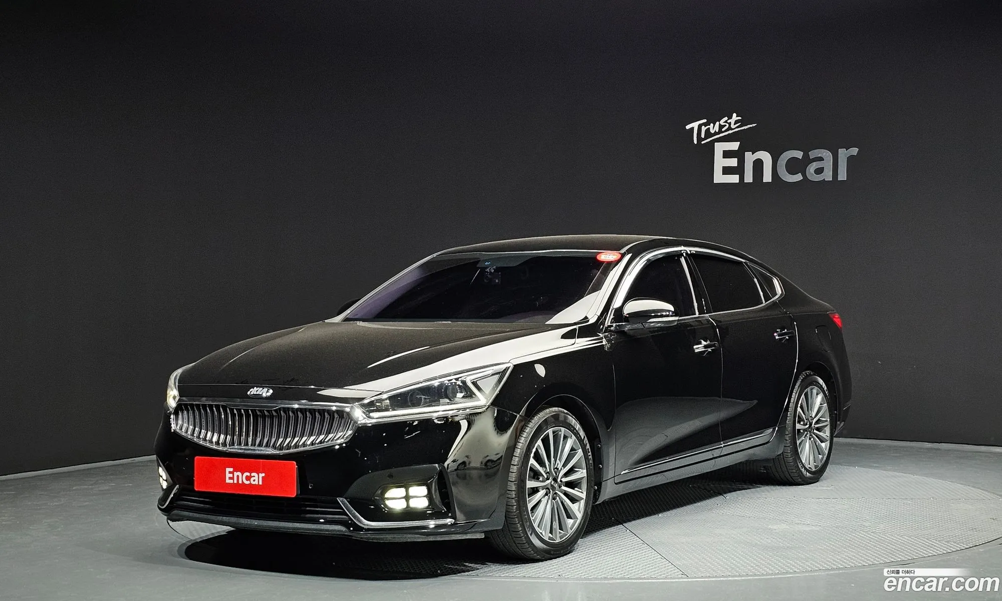 Kia K7 2016 — 12